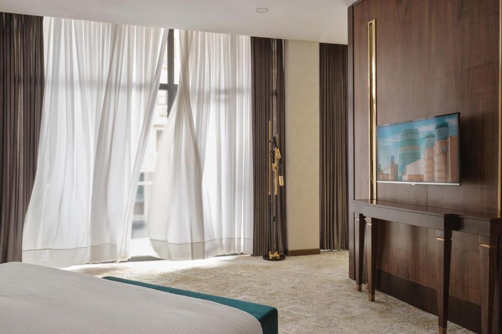 Wyndham Garden Tashkent Hotel Buitenkant foto