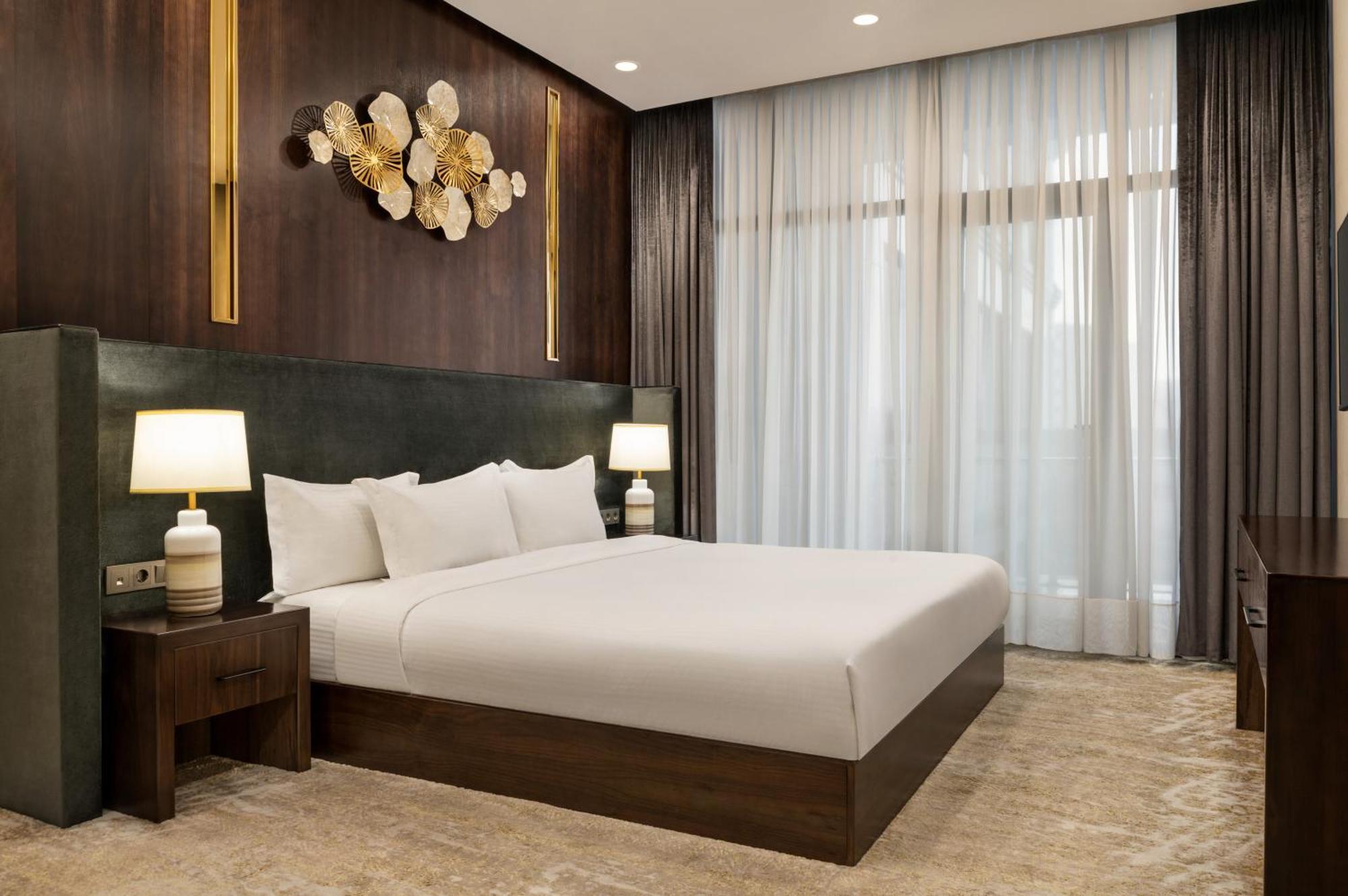 Wyndham Garden Tashkent Hotel Buitenkant foto